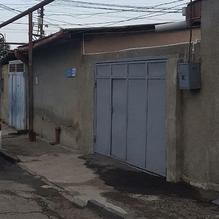 Galavani Tbilisi Esterno foto