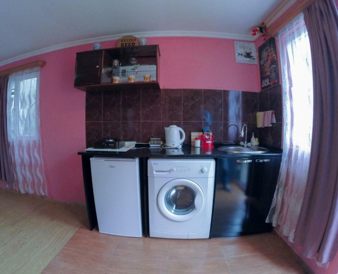 Galavani Tbilisi Esterno foto
